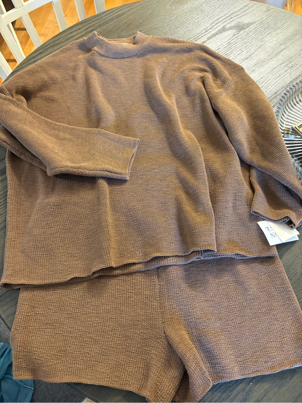 Women's zenana knit outfit top and Shorts new